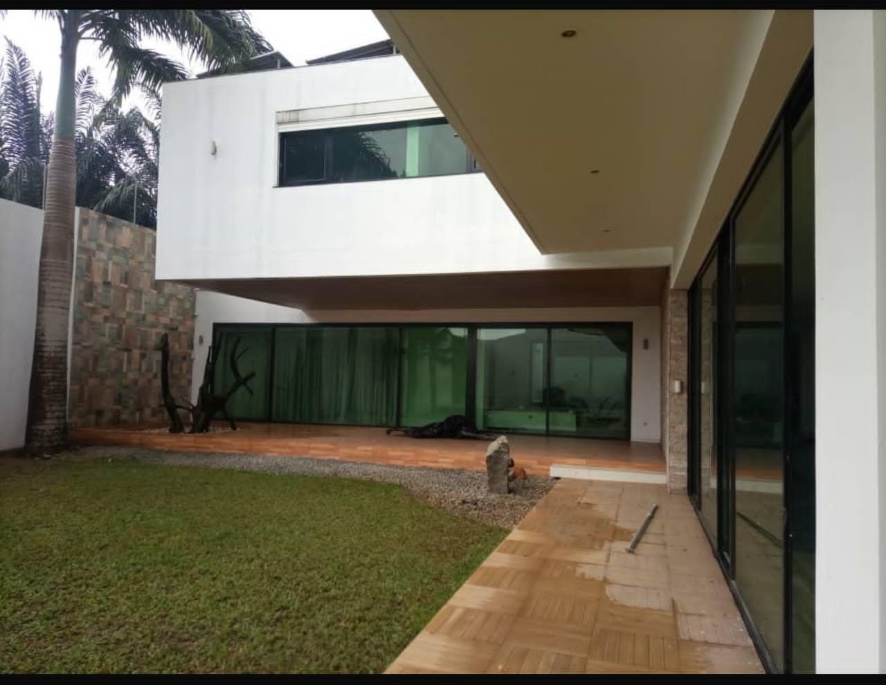 gallery gallery-image