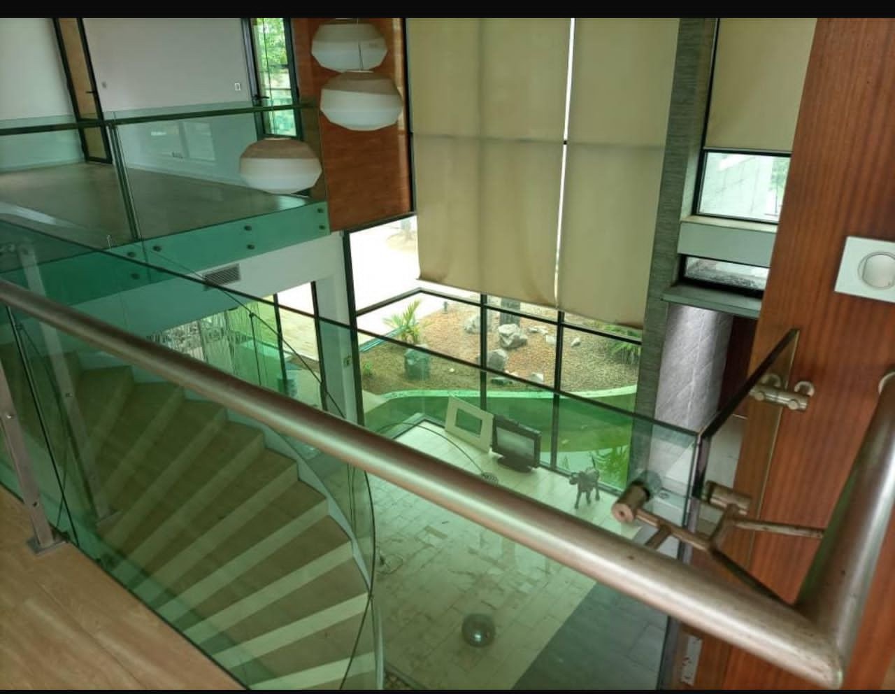 gallery gallery-image